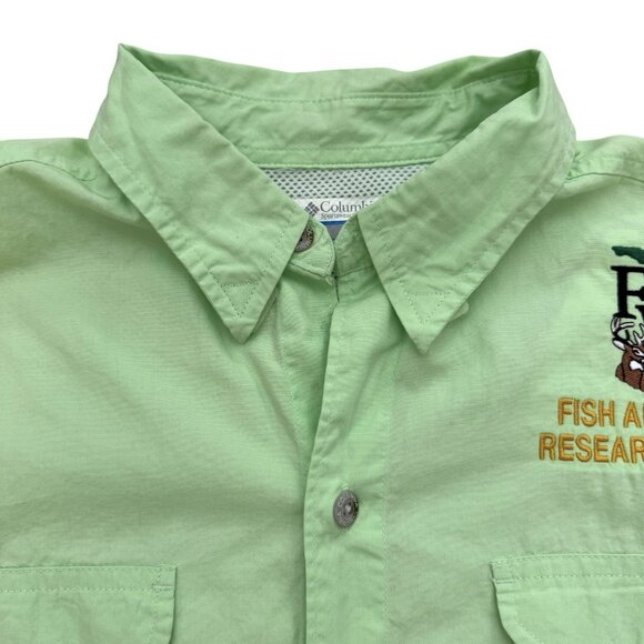 Columbia PFG Fish And Wildlife Research Institute Green Shirt Size Medium - Picture 2 of 8